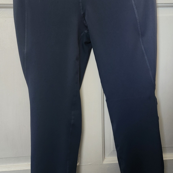 Eddie Bauer Deep Navy Logo Performance Leggings - Picture 2 of 6